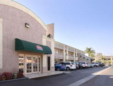 Solara Inn And Suites Anaheim Exterior foto